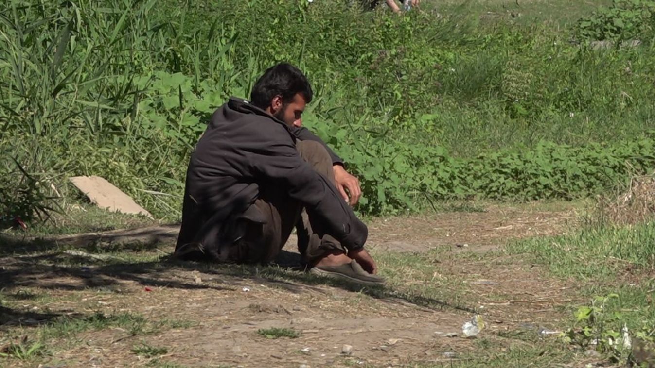 Hírszerzőrendszert építettek ki a fegyveres migránsok - Videó