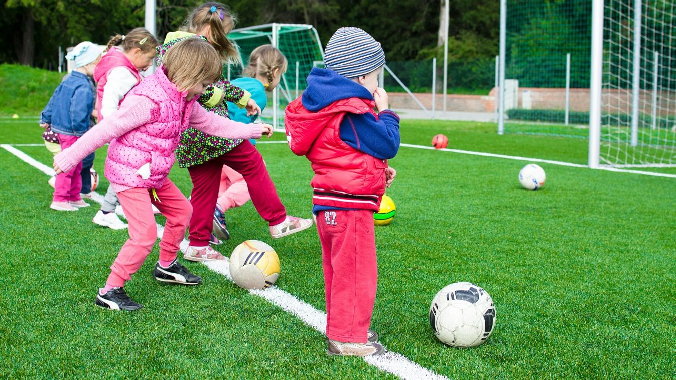 Eláruljuk a titkot: Így táborozhat olcsóbban a gyereked