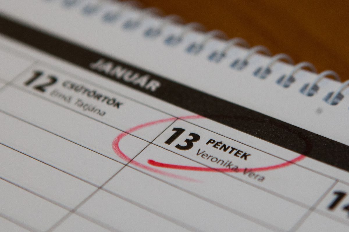 péntek 13