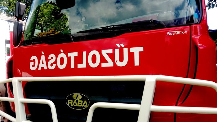 Most érkezett: baleset miatt lezárták az M1-es autópályát